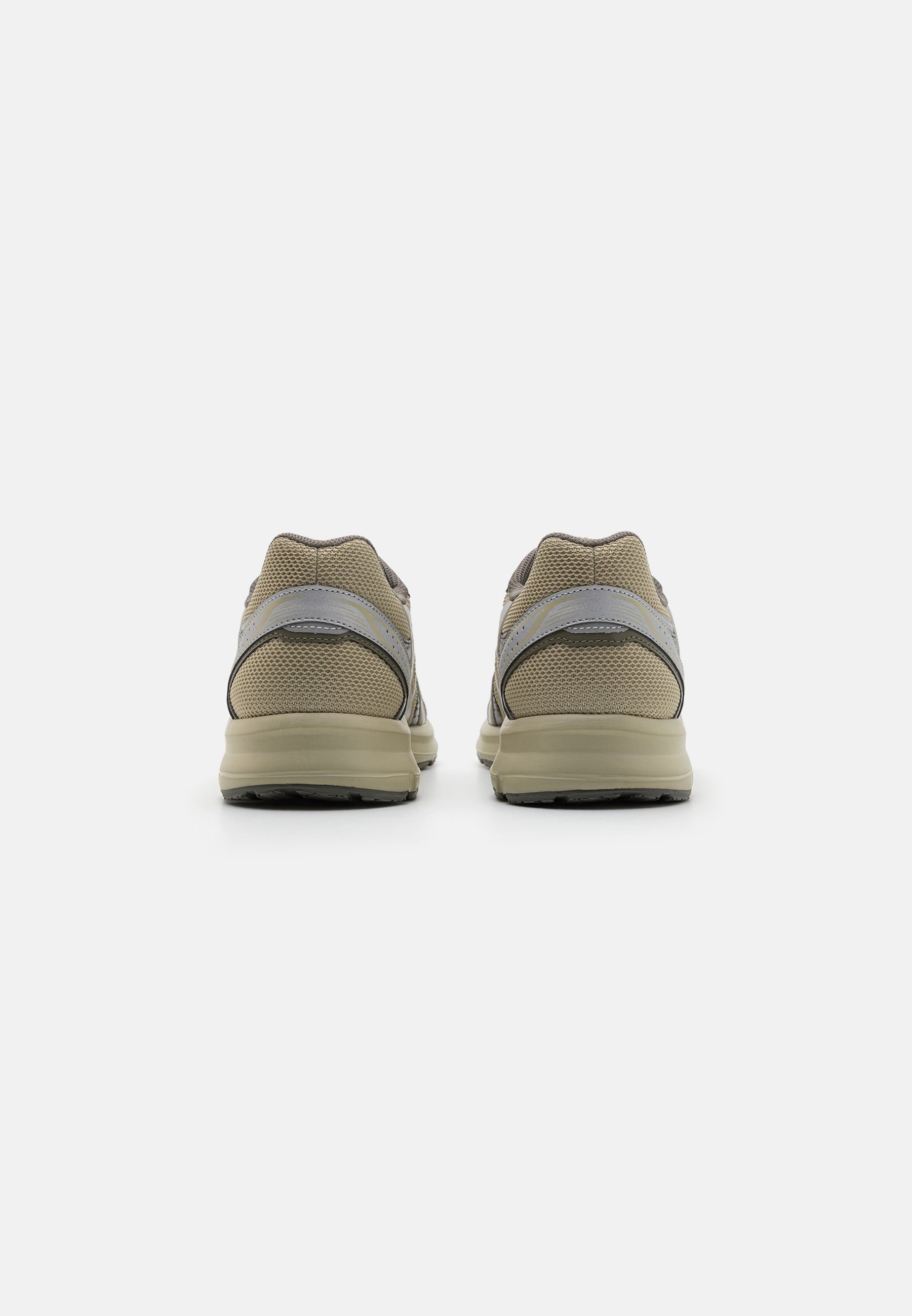 ASICS SPORTSTYLE JOG 100S 6