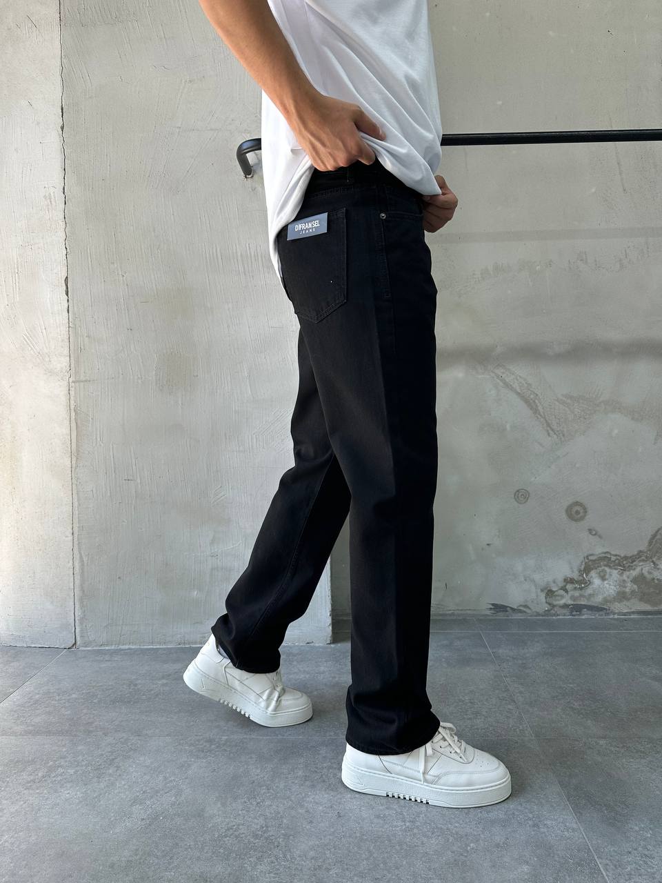 JEAN BAGGY LOOSE-FIT 3 2