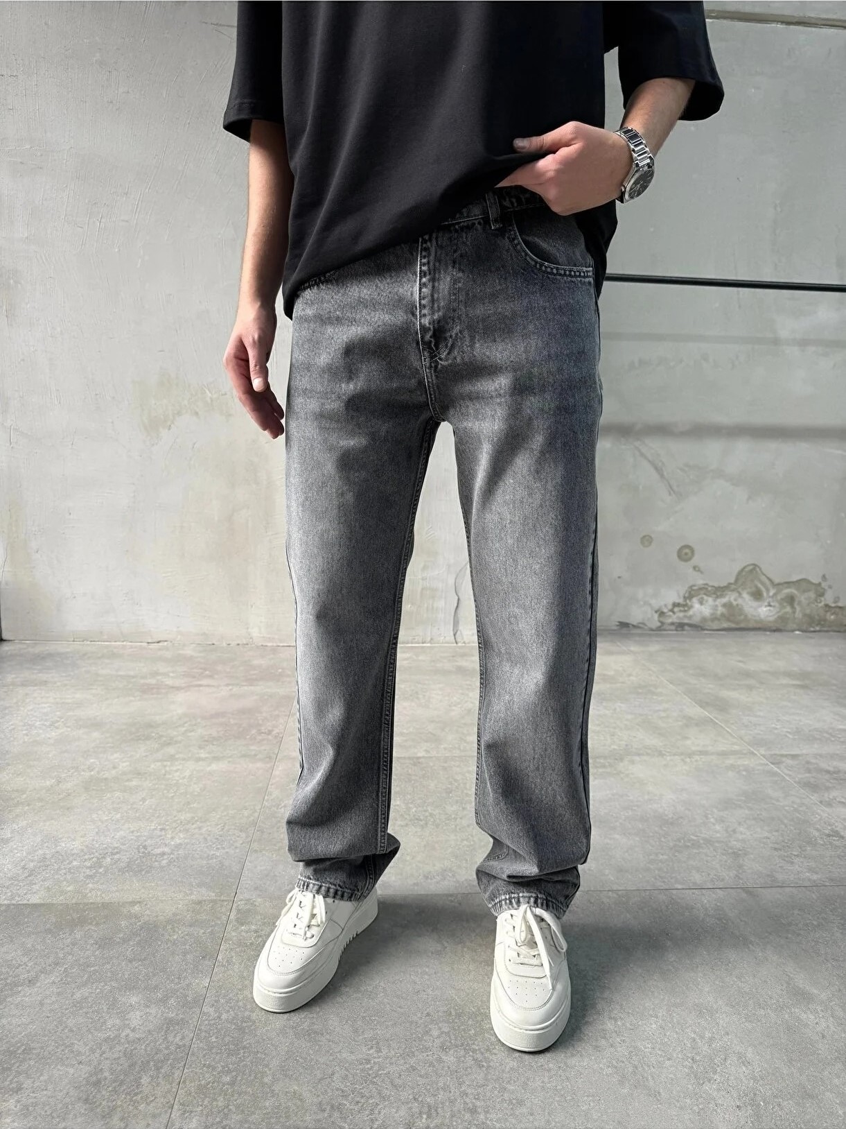 JEAN BAGGY LOOSE-FIT KV9 3