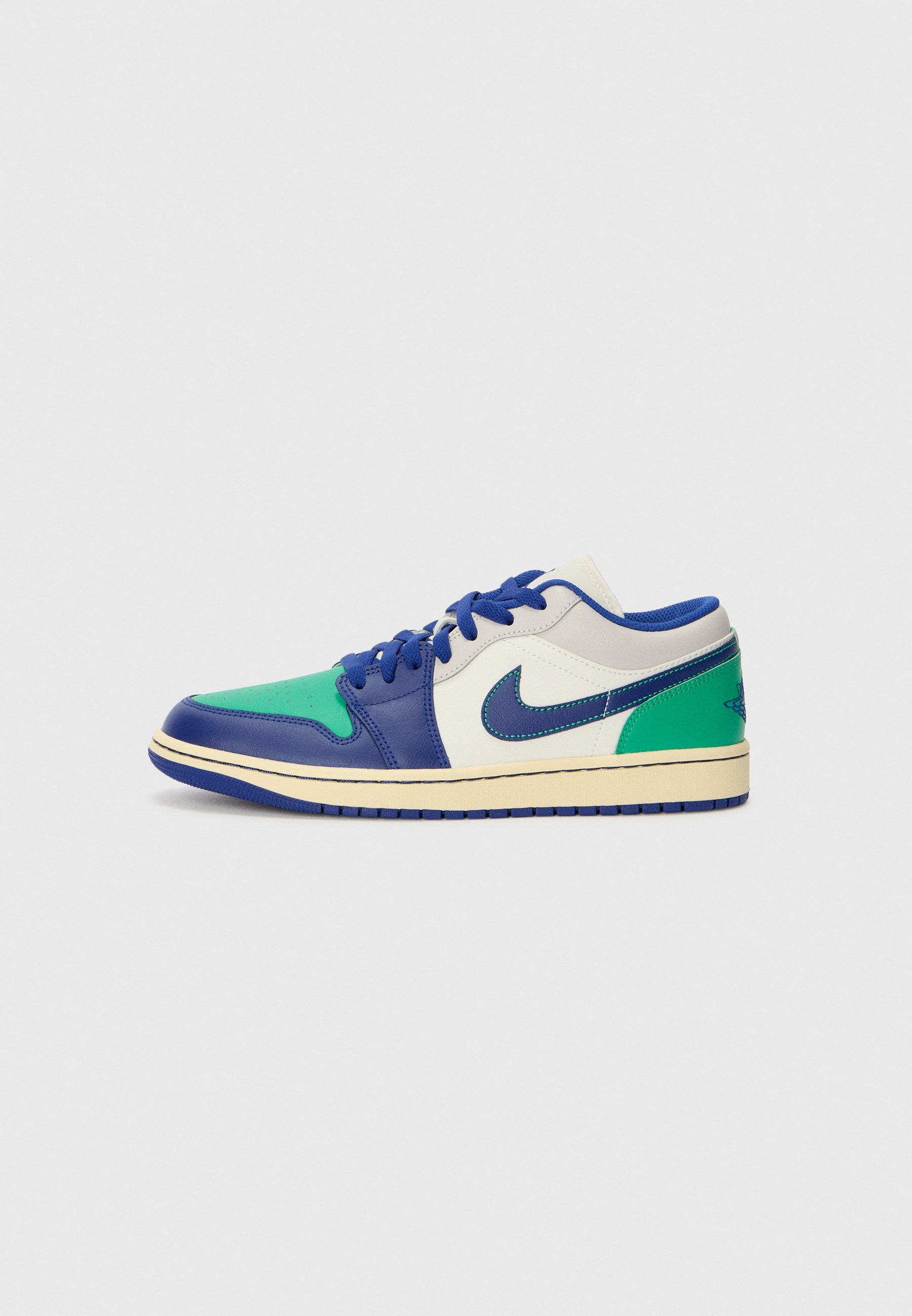 NIKE AIR 1 JORDAN SAILDEEP ROYAL 6