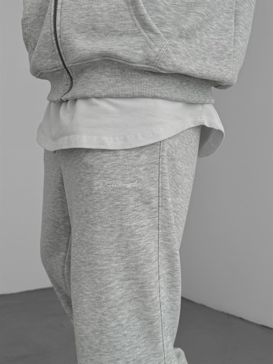 JOGGER PULLMARK OVERSIZE 9