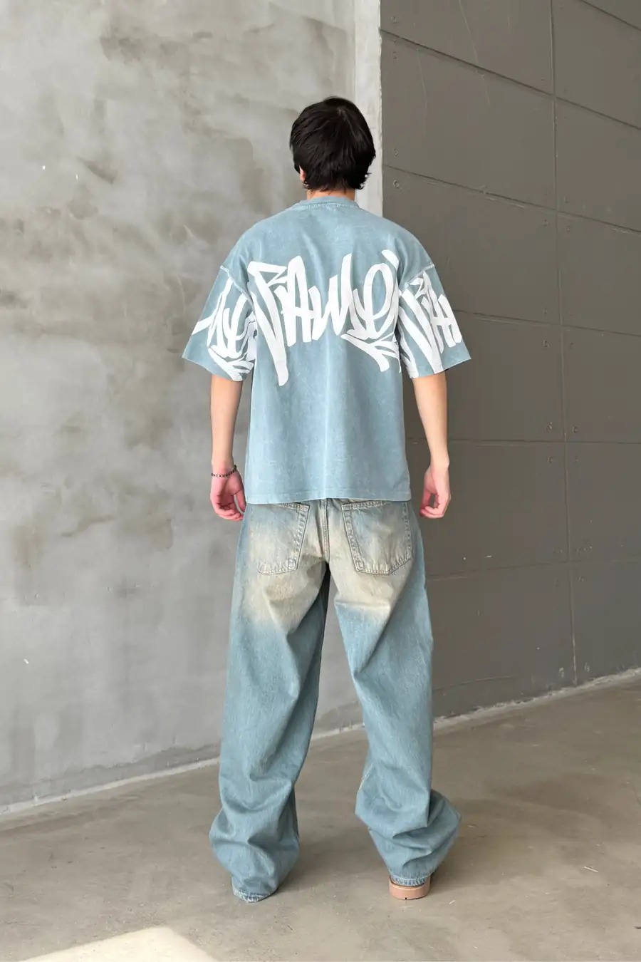 T-SHIRT GRAPHIC DESIGN 4