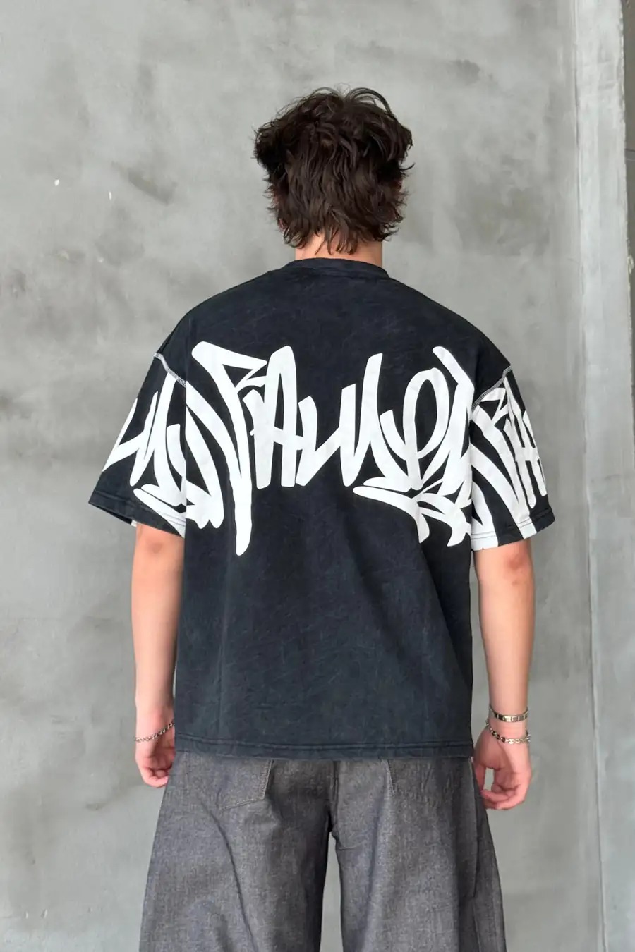 T-SHIRT GRAPHIC DESIGN 3