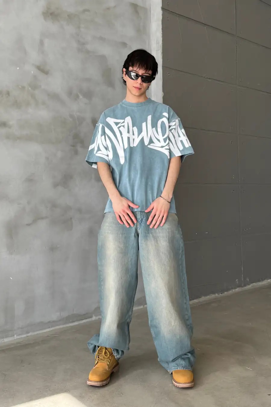 T-SHIRT GRAPHIC DESIGN 3